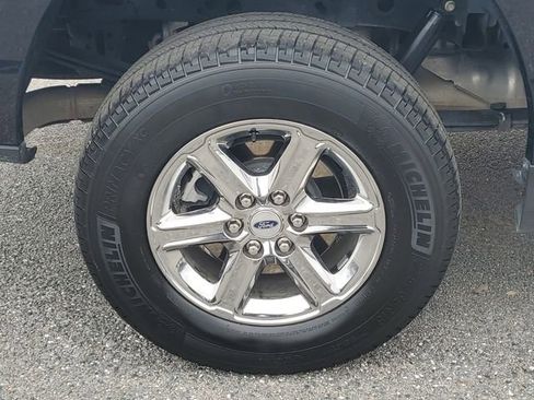 Used 2024 Ford F150 XLT w/ Equipment Group 302A MID image 5