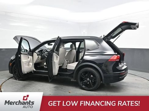 Used 2023 Volkswagen Tiguan SE R-Line AWD/4WD image 42