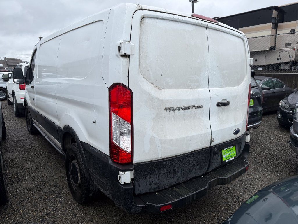 Used 2019 Ford Transit 250 130 Low Roof RWD image 2