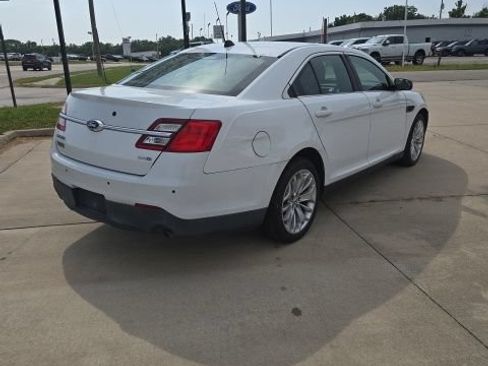 Used 2018 Ford Taurus Police Interceptor AWD image 2