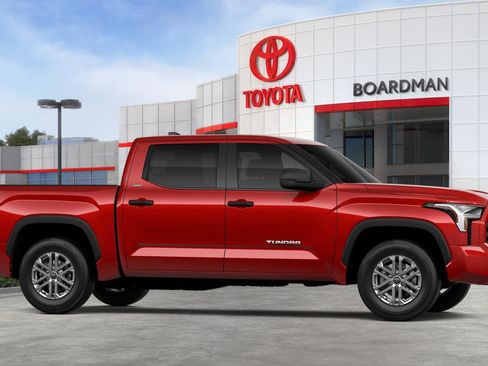 New 2026 Toyota Tundra SR5 AWD/4WD image 43