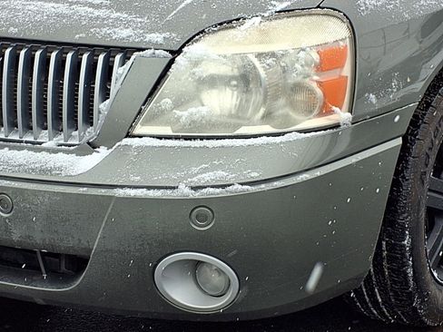 Used 2004 Mercury Monterey Convenience image 23