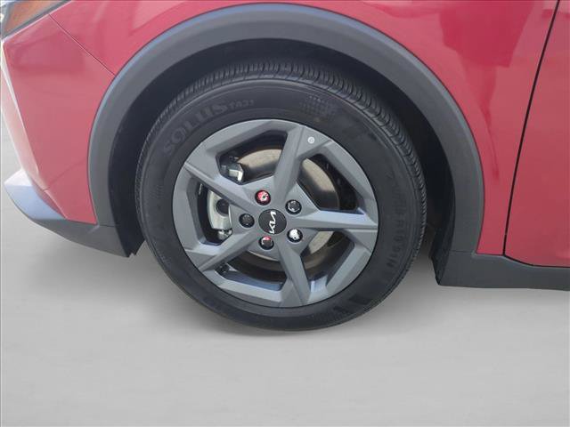 Used 2025 Kia K4 FWD image 22