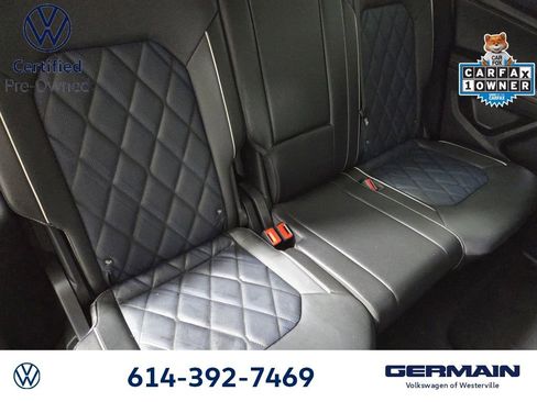 Certified 2025 Volkswagen Atlas Cross Sport SEL Premium R-Line AWD/4WD image 17