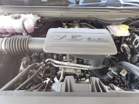 New 2026 RAM 1500 Express RWD image 25