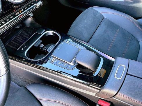 Used 2023 Mercedes-Benz CLA 250 image 15