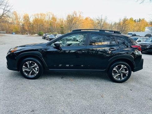 Used 2025 Subaru Crosstrek 2.0i Premium image 9