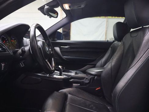 Used 2018 BMW M2 image 15