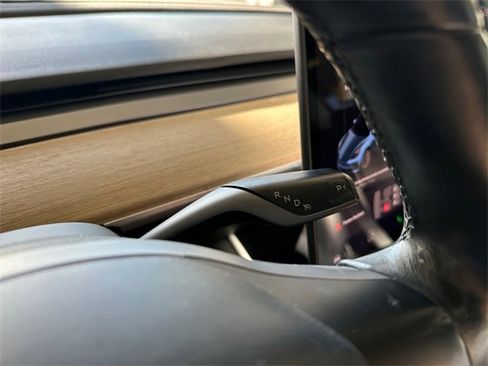 Used 2018 Tesla Model 3 Long Range image 24