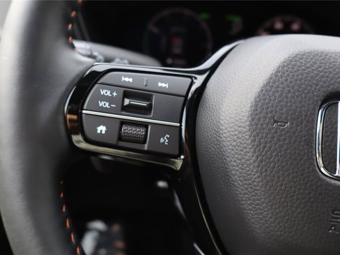 Used 2024 Honda CR-V Sport Touring image 15