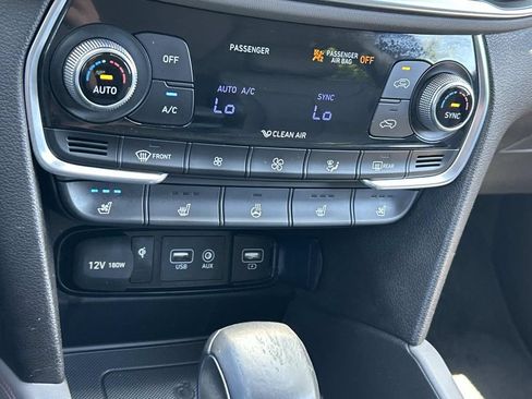 Used 2019 Hyundai Santa Fe FWD image 39