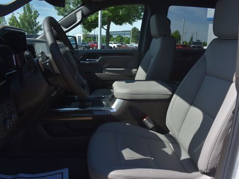 New 2026 Chevrolet Silverado 1500 RST AWD/4WD image 18