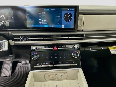 New 2026 Hyundai Santa Fe SEL image 11