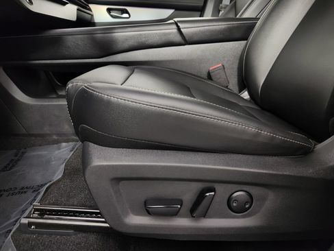 Certified 2025 Nissan Murano SL AWD/4WD image 12