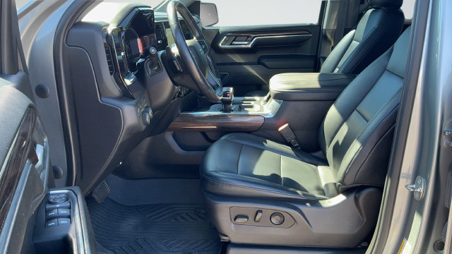Used 2023 Chevrolet Silverado 1500 RST w/ Z71 Off-Road Package AWD/4WD image 20