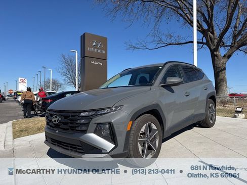 Certified 2025 Hyundai Tucson SEL image 1