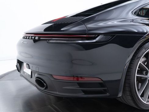 Used 2024 Porsche 911 Carrera RWD image 28