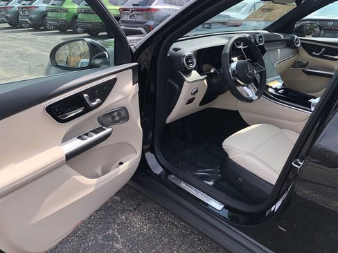 New 2026 Mercedes-Benz GLC 300 4MATIC image 10