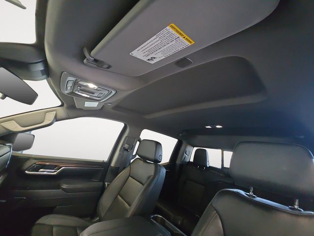 Used 2025 Chevrolet Silverado 1500 RST w/ RST All Star Premium Package AWD/4WD image 12