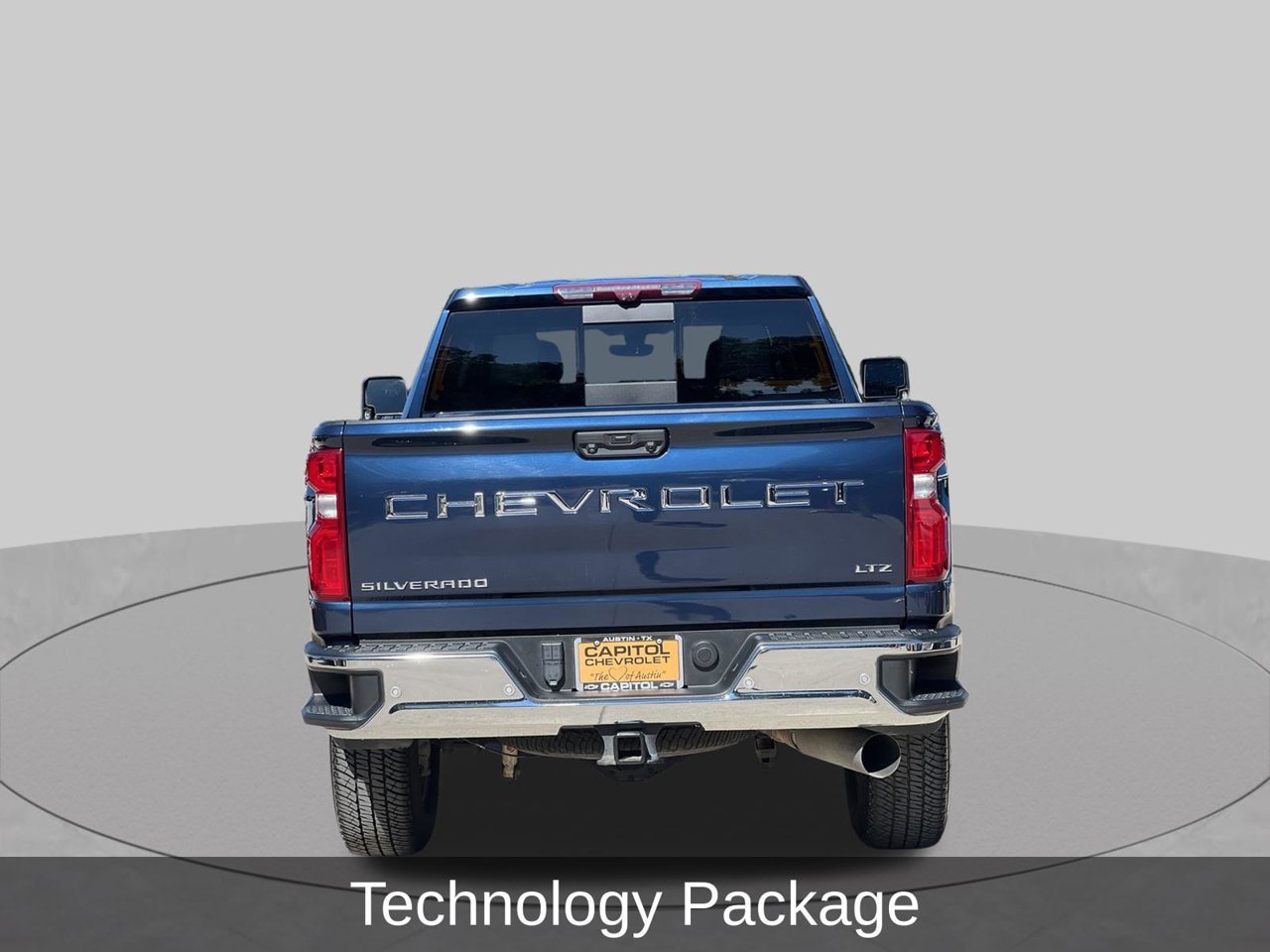 Used 2022 Chevrolet Silverado 2500 LTZ w/ LTZ Premium Package AWD/4WD image 4