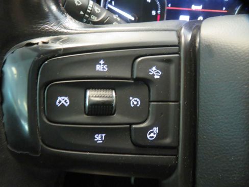 Used 2021 GMC Sierra 1500 AT4 w/ AT4 Value Package AWD/4WD image 33