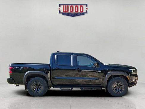 New 2026 Nissan Frontier PRO-4X w/ Pro-4x Convenience Package image 2