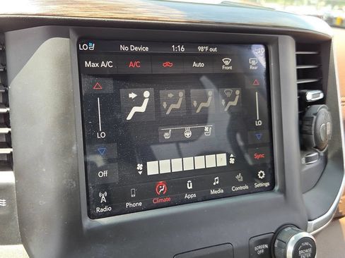 Used 2019 RAM 1500 Laramie w/ Trailer Tow Group AWD/4WD image 17