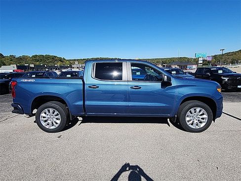 Certified 2024 Chevrolet Silverado 1500 Custom image 10