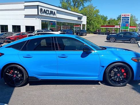 Used 2025 Honda Civic Type R image 6