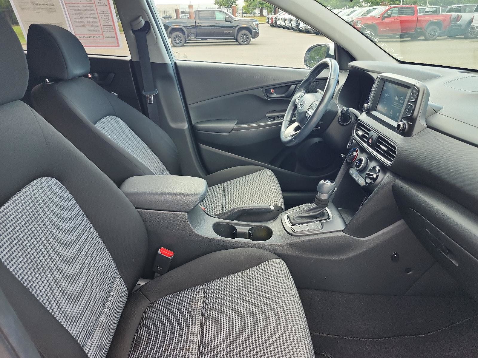 Used 2020 Hyundai Kona SEL FWD image 6