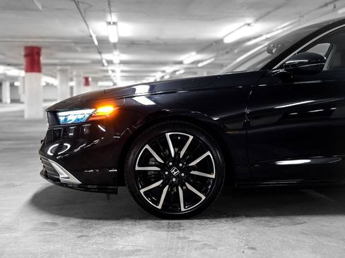 Certified 2023 Honda Accord Touring image 14