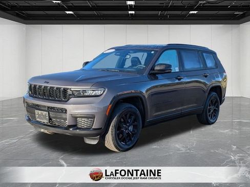 Certified 2024 Jeep Grand Cherokee L Laredo image 1
