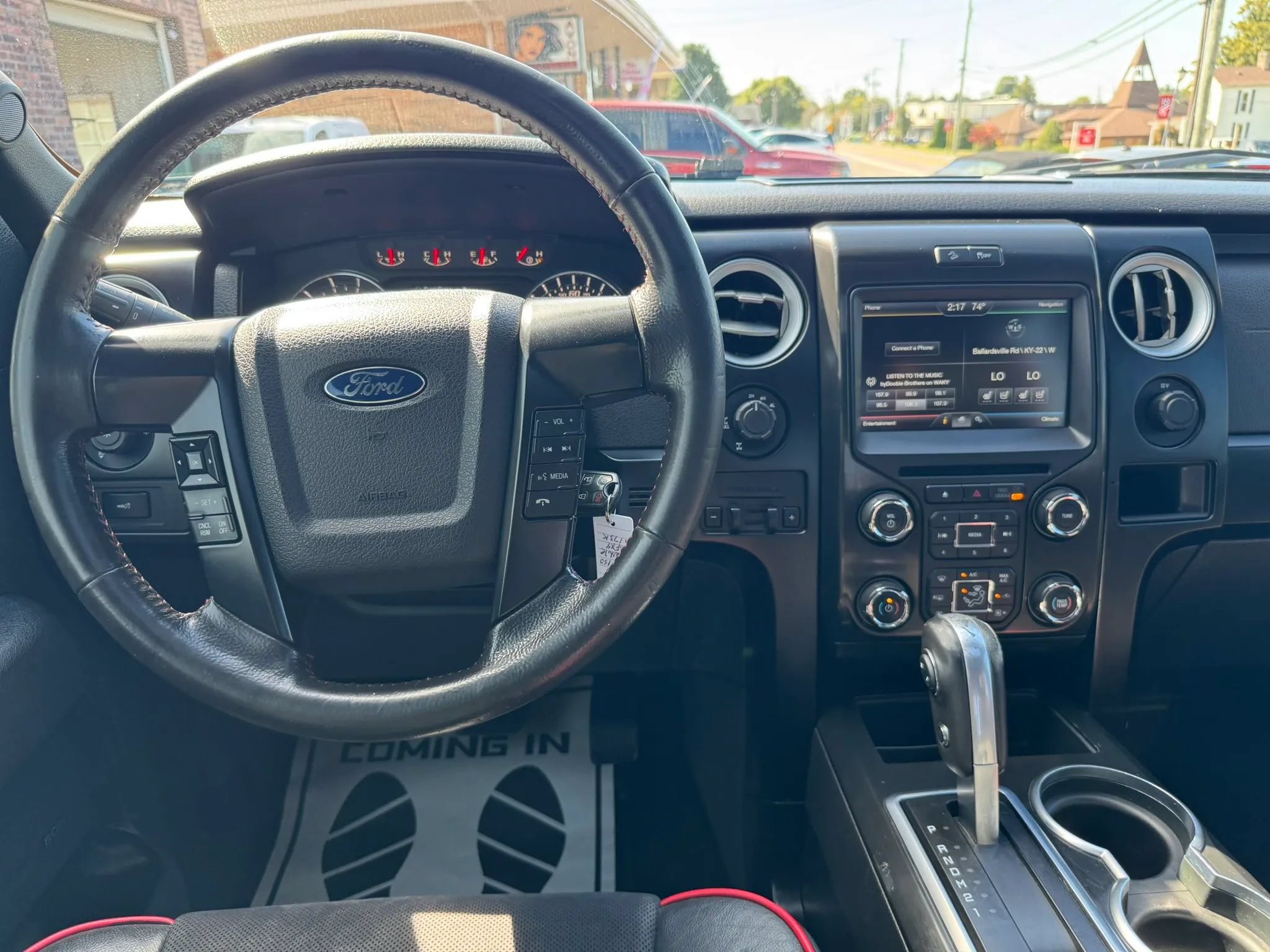 Used 2014 Ford F150 FX4 w/ Equipment Group 402A Luxury AWD/4WD image 48
