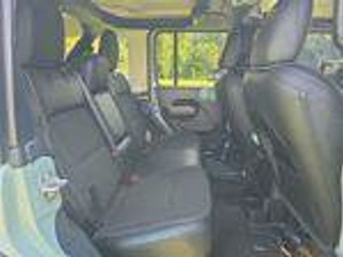 Used 2023 Jeep Wrangler Unlimited Sport AWD/4WD image 9