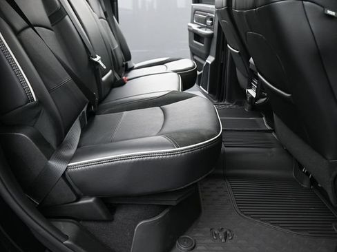 New 2026 RAM 2500 Laramie AWD/4WD image 25