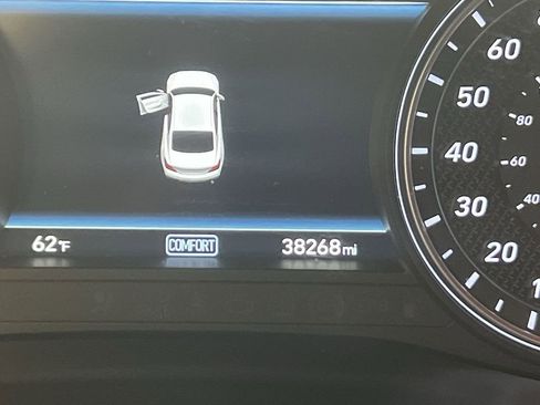 Used 2019 Genesis G70 3.3T Advanced w/ Prestige Package image 12