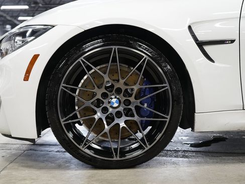Used 2018 BMW M3 RWD image 40
