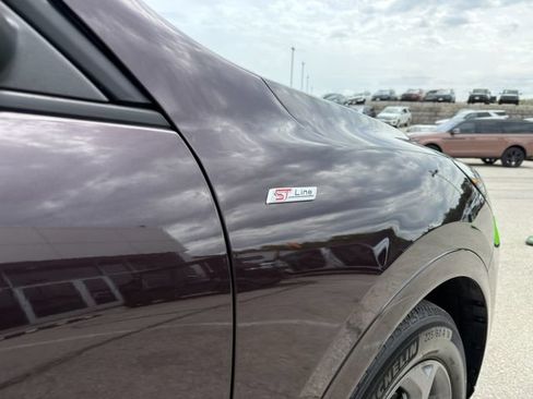 Used 2023 Ford Escape ST-Line w/ Tech Pack #1 FWD image 9