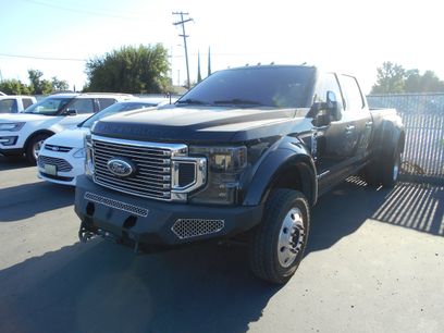 Used 2022 Ford F450 Platinum w/ Camper Package