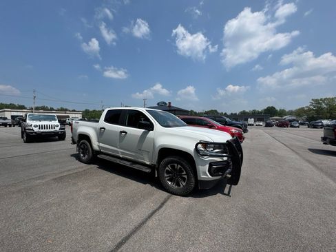 Used 2022 Chevrolet Colorado Z71 image 3