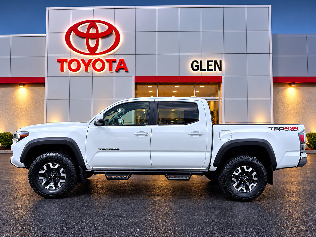 Certified 2023 Toyota Tacoma TRD Sport AWD/4WD image 4