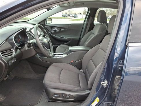 Used 2022 Chevrolet Malibu LT image 16