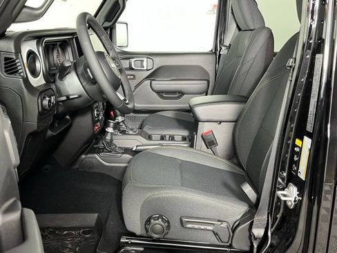 New 2026 Jeep Wrangler Unlimited Sport AWD/4WD image 21
