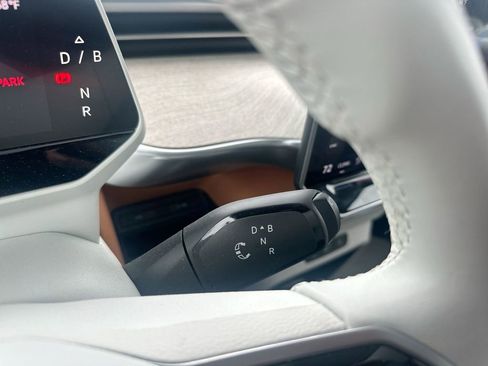 New 2025 Volkswagen ID. Buzz 1st Edition image 47