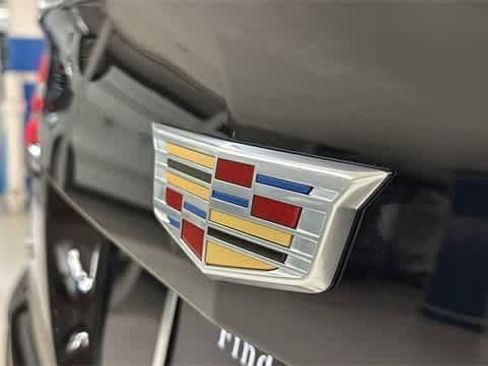 Used 2019 Cadillac XT4 Premium Luxury w/ Technology Package image 8