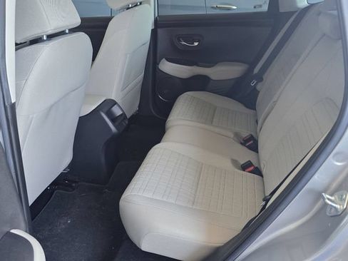 Used 2024 Honda HR-V LX image 17