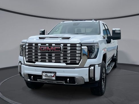 New 2026 GMC Sierra 3500 Denali w/ Denali Reserve Package image 1