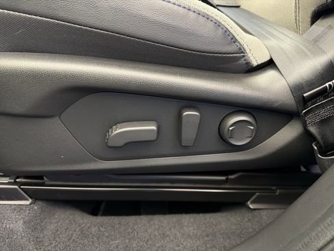 Certified 2025 Subaru Forester Premium image 12