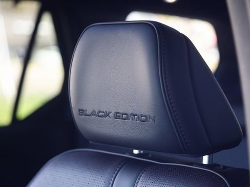 New 2025 Honda Pilot Black Edition image 25