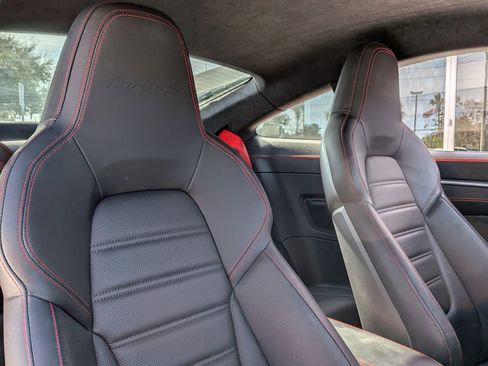 Used 2021 Porsche 911 Turbo S image 25